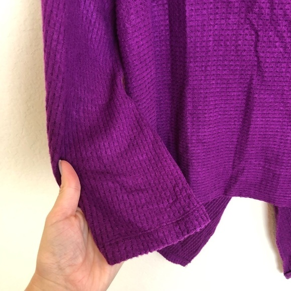 New 1.State Knot Back Waffle Knit Top in Crushed Berry - Picture 7 of 11